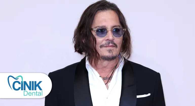 Johnny Depp’s Teeth: The Stunning Transformation That Shocked Fans Johnny Depp’s Teeth: The Stunning Transformation That Shocked Fans